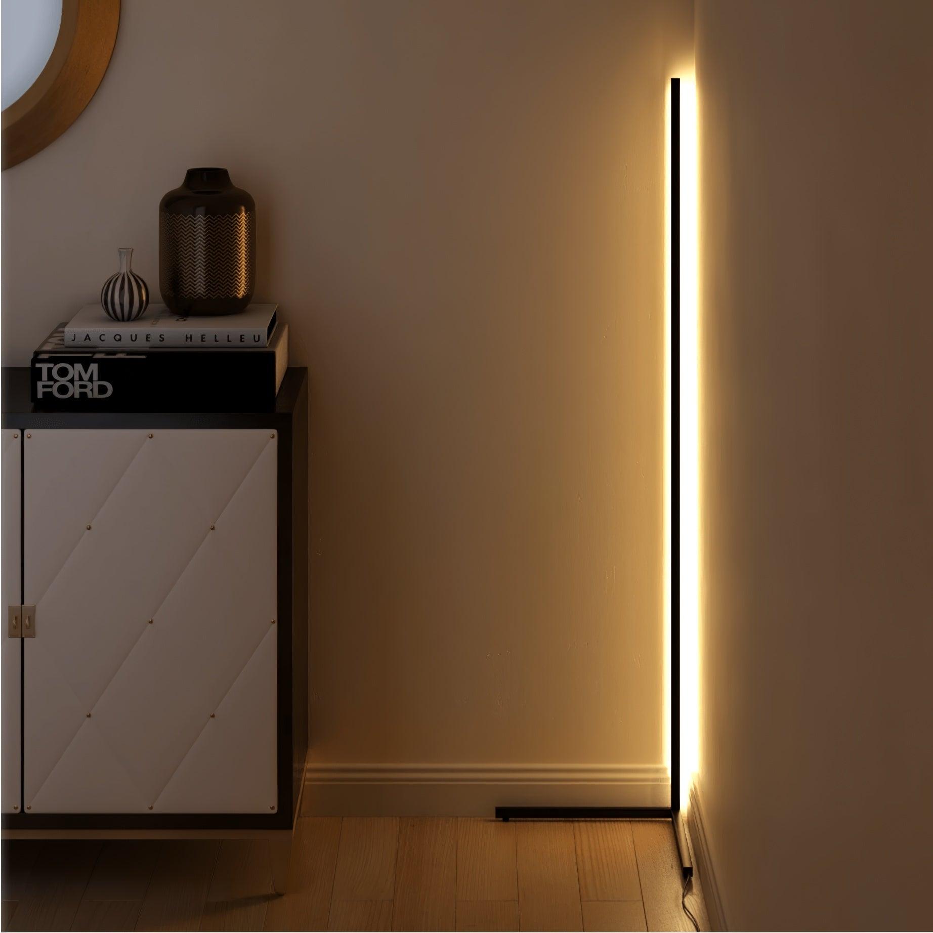 Lampada da terra – Nero opaco – Moderna – Illuminazione LED – Minimalista – Ideale per il soggiorno