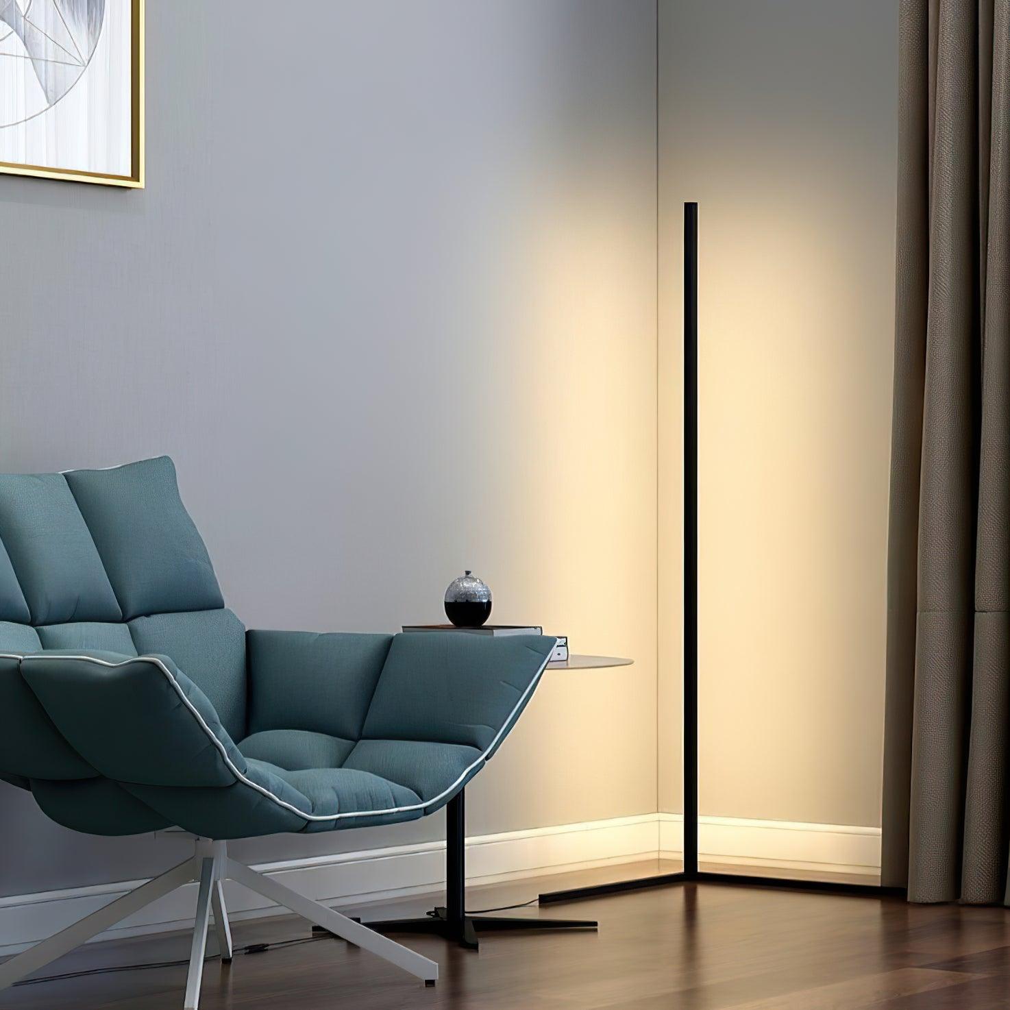 Lampada da terra – Nero opaco – Moderna – Illuminazione LED – Minimalista – Ideale per il soggiorno