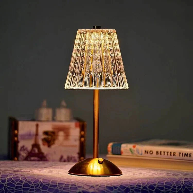 Lampada da tavolo – Ottone & Acrilico – Luce Calda – Design Moderno – Ideale per Comodino o Scrivania