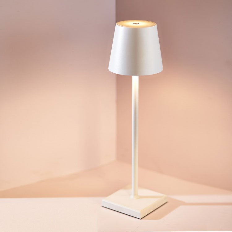 Lampada da tavolo Touchlight – Ferro – Bianco – Lampada da tavolo senza fili con batteria ricaricabile da 5200 mAh – Minimalista e Flessibile