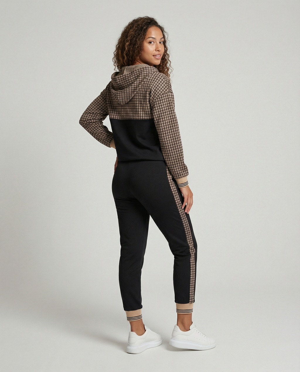 Sandsberg – Completo da jogging premium per donna, vestibilità comoda