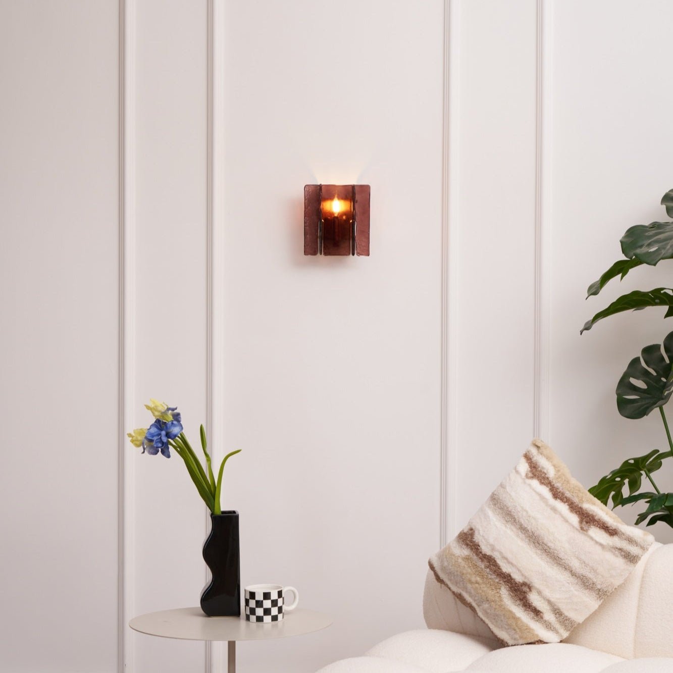Lampada da Parete Vasimo – Metallo Color Oro – Rosso – E14 – Design Elegante