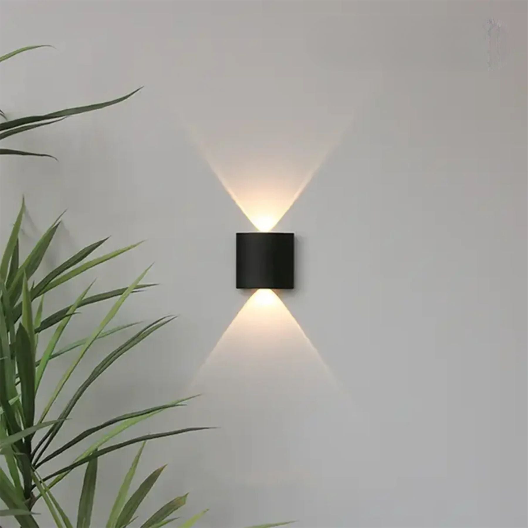 Lampada da parete – LED – Nero – Design moderno – Interno/Esterno – Resistente alle intemperie, Efficiente dal punto di vista energetico