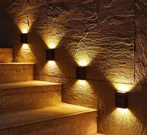 1+1 GRATIS | SolarWand | Lampada da Parete LED Solare | Luce Calda & IP65 | Senza Fili & Risparmio Energetico