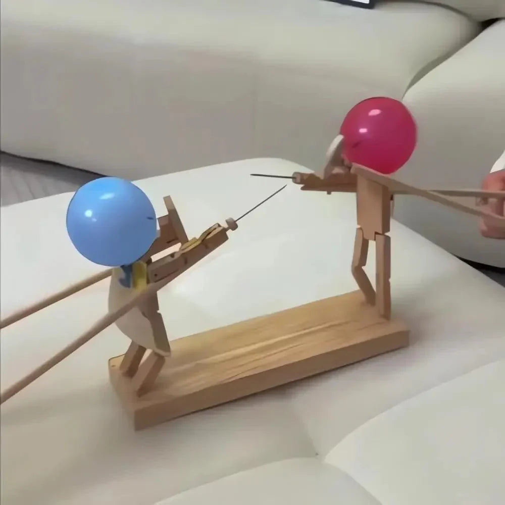 WoodKnights | Gioco di Combattimento con Palloni in Bambù | Gioco di Abilità in Legno Fatti a Mano | Inclusi 100 Palloni – Per Famiglia, Amici e Feste