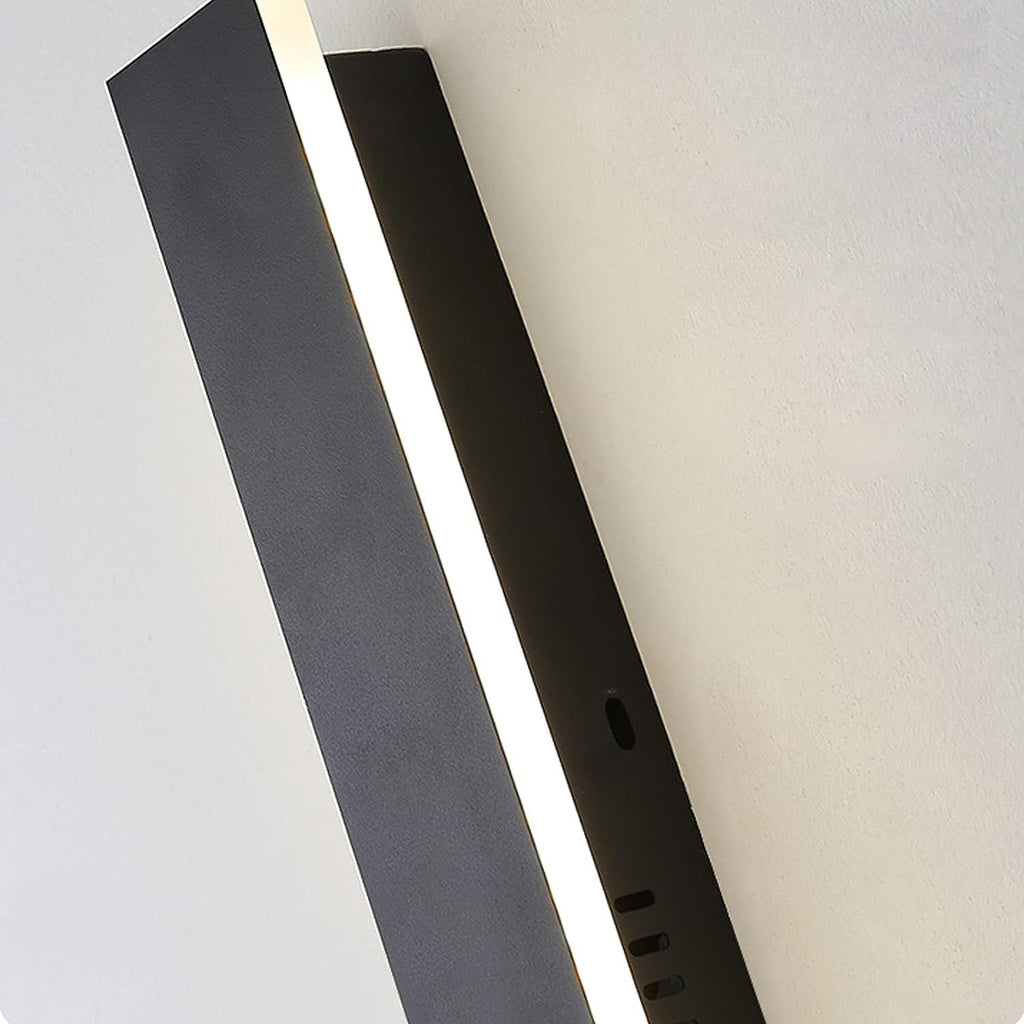 Svelte Lampada da Parete Lineare da Esterno IP65