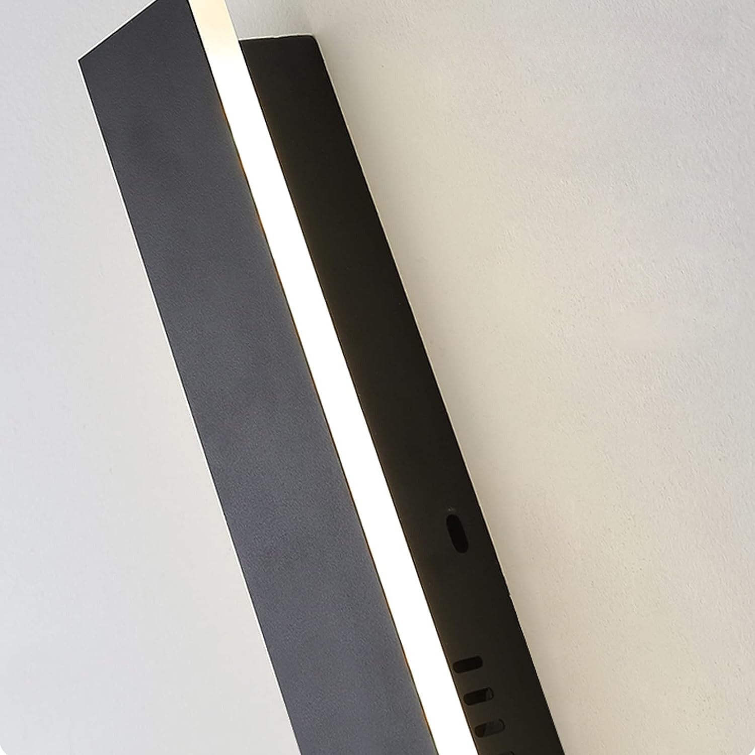 Svelte Lampada da Parete Lineare da Esterno IP65