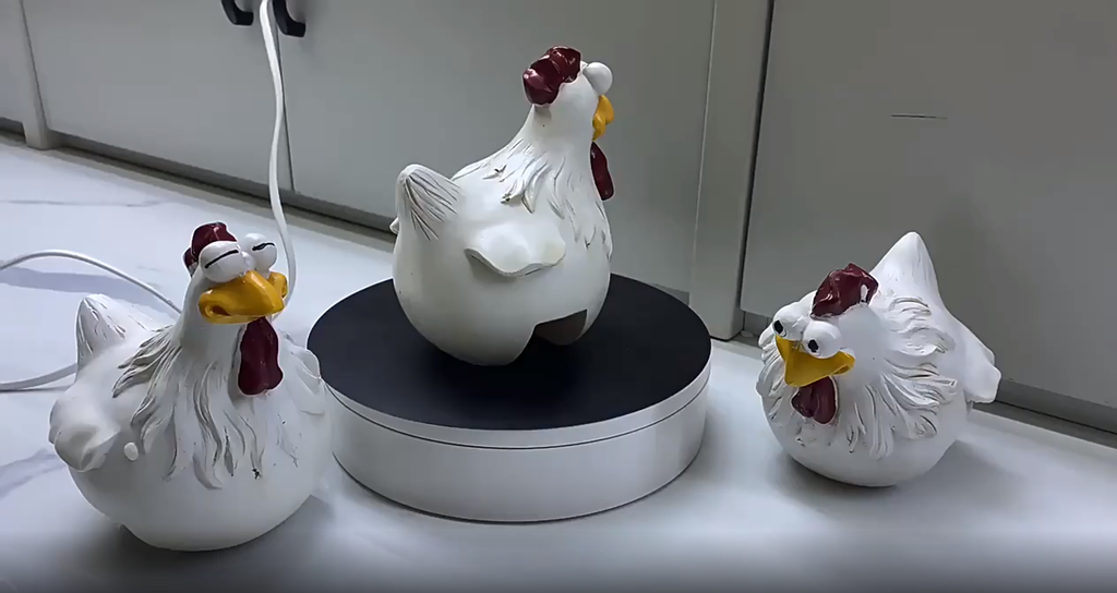 1+1 GRATIS | ChickenDeko - Statue di Galline con Grandi Occhi per il Giardino