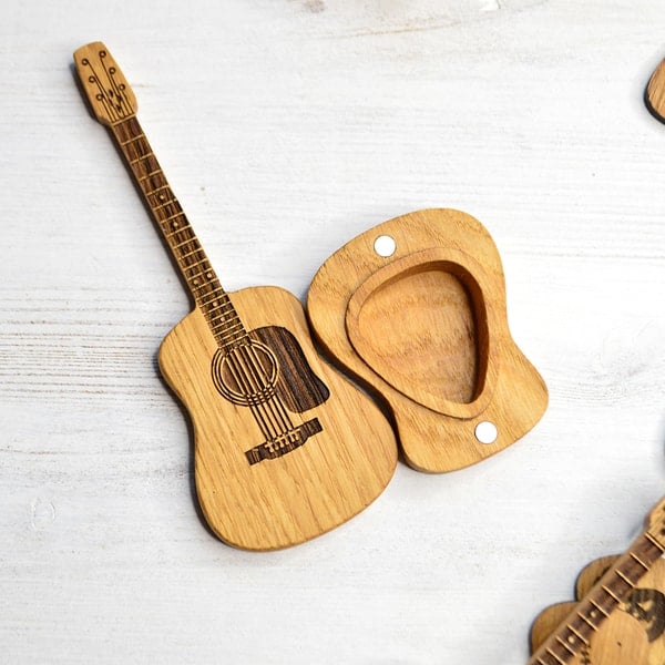 GuitarHolder - Supporto per plettro per chitarra +3 Plettro gratuiti