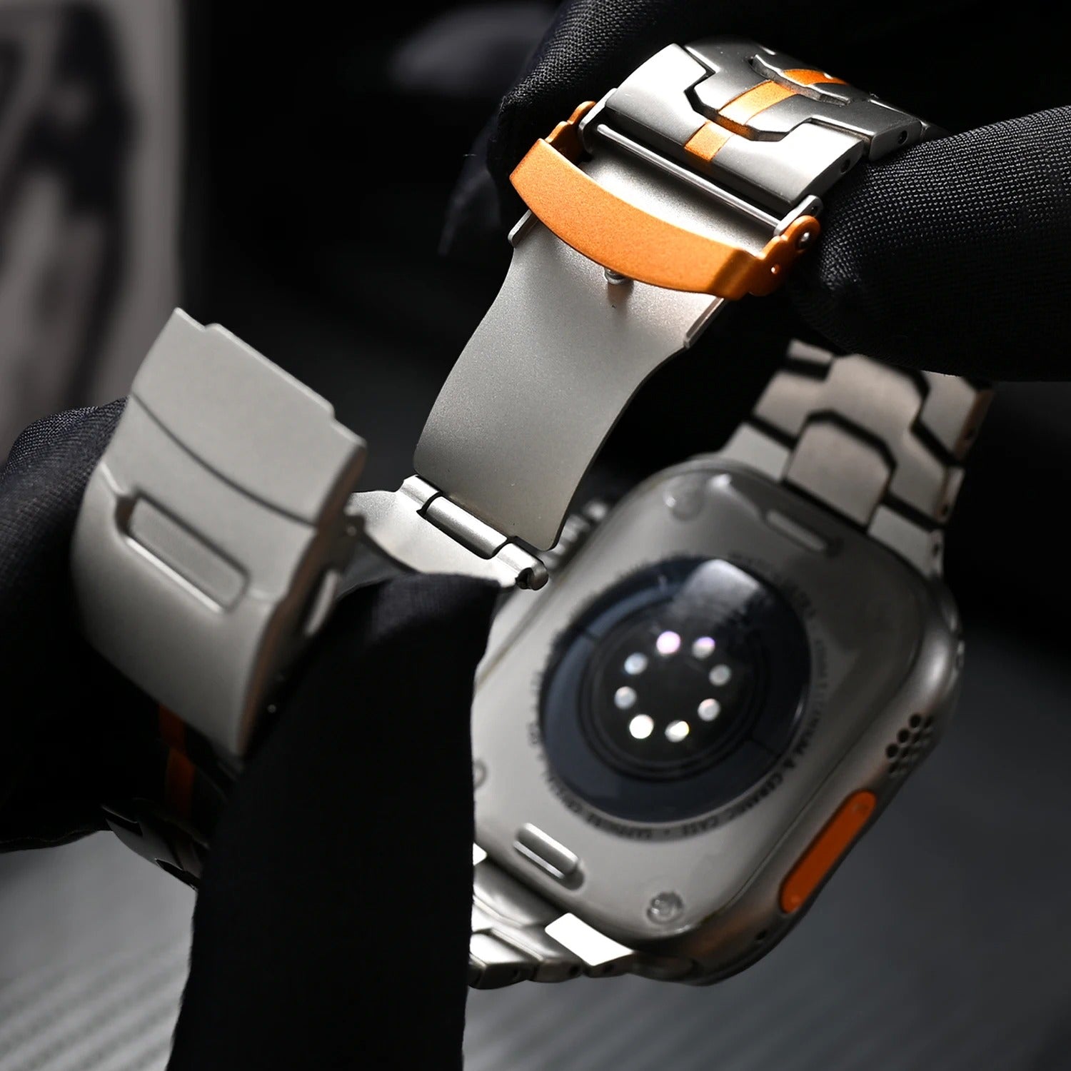 Bracciale in Titanio per Apple Watch Veralis con Chiusura Ipoallergenica