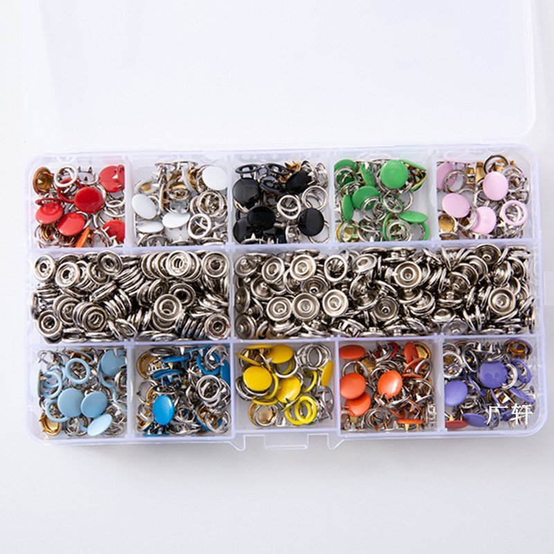 ButtonBox - Set completo di bottoni a pressione in metallo [Ultimo giorno di sconto]