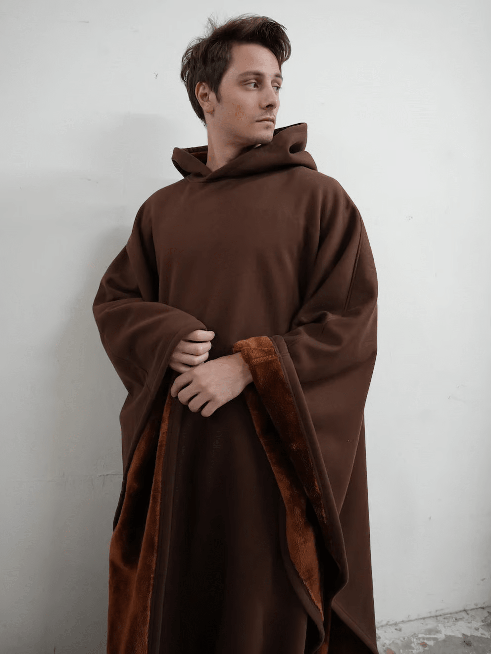 AstraWeave Hoodie Di FrostLine Per Comfort Quotidiano