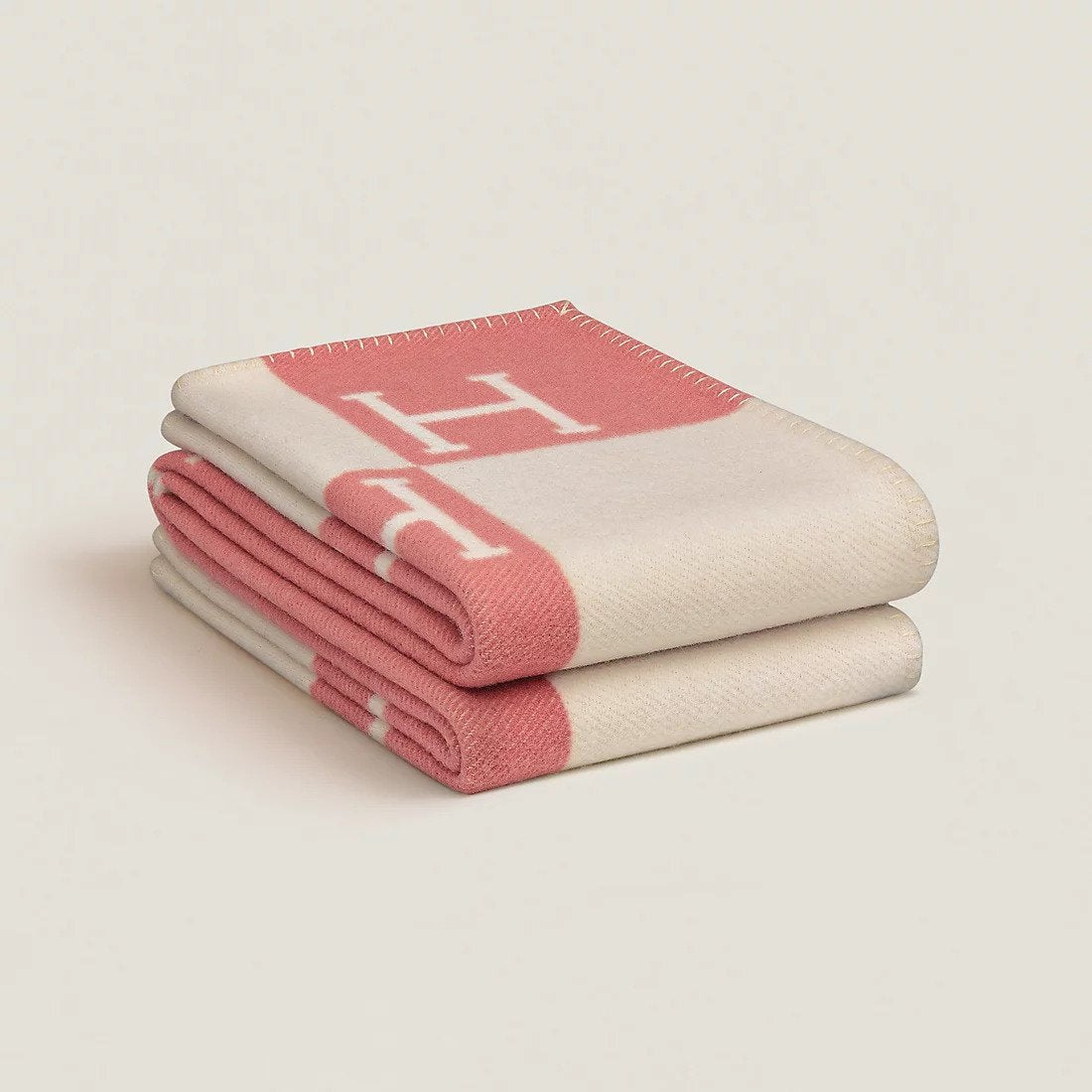 Coperta in Lana e Cashmere – Elegante Isabelle per la tua casa