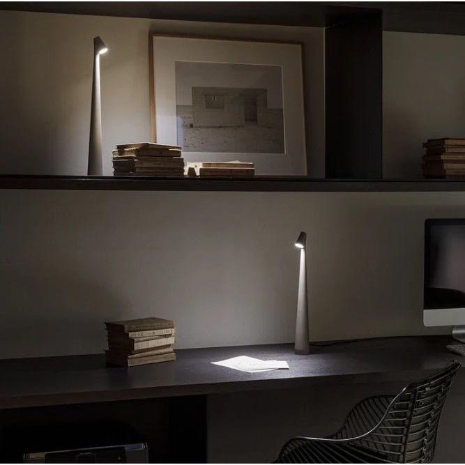Brehn | Lampada da Tavolo LED Nordica Minimalista Senza Fili