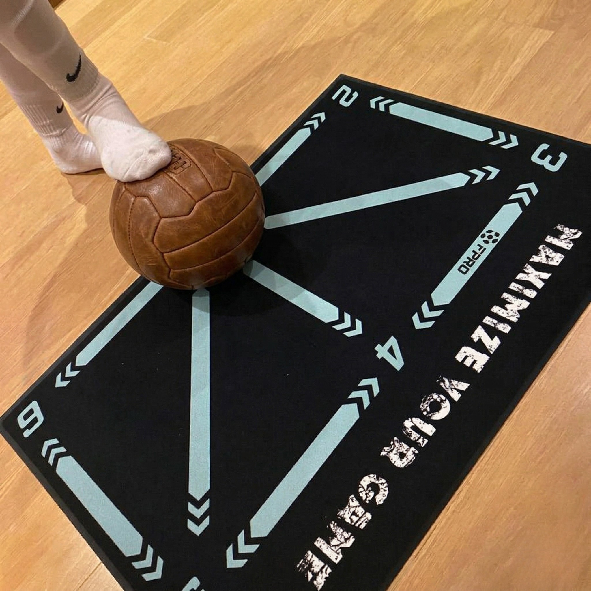 Tappetino da Allenamento Calcio con Percorsi Direzionali e Programma Video
