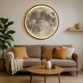 Lunara Moon Wall Light Mostra Dettagli Realistici dei Crateri e una Dolce Luce LED