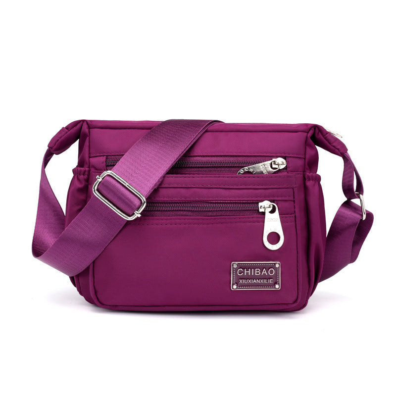 Borsa a tracolla versatile in tessuto nylon