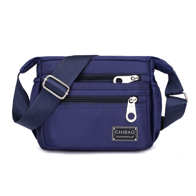 Borsa a tracolla versatile in tessuto nylon